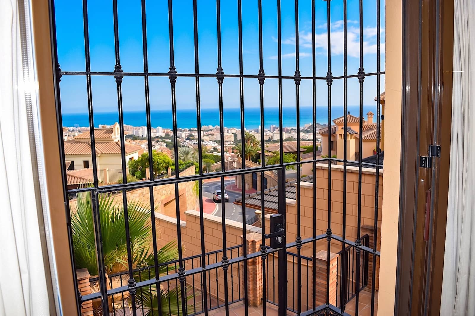 3 chambre Villa/Maison à vendre à Benalmadena avec piscine garage - 750 000 € (Ref: 9996504)