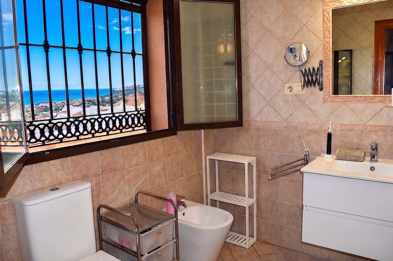 3 chambre Villa/Maison à vendre à Benalmadena avec piscine garage - 750 000 € (Ref: 9996504)