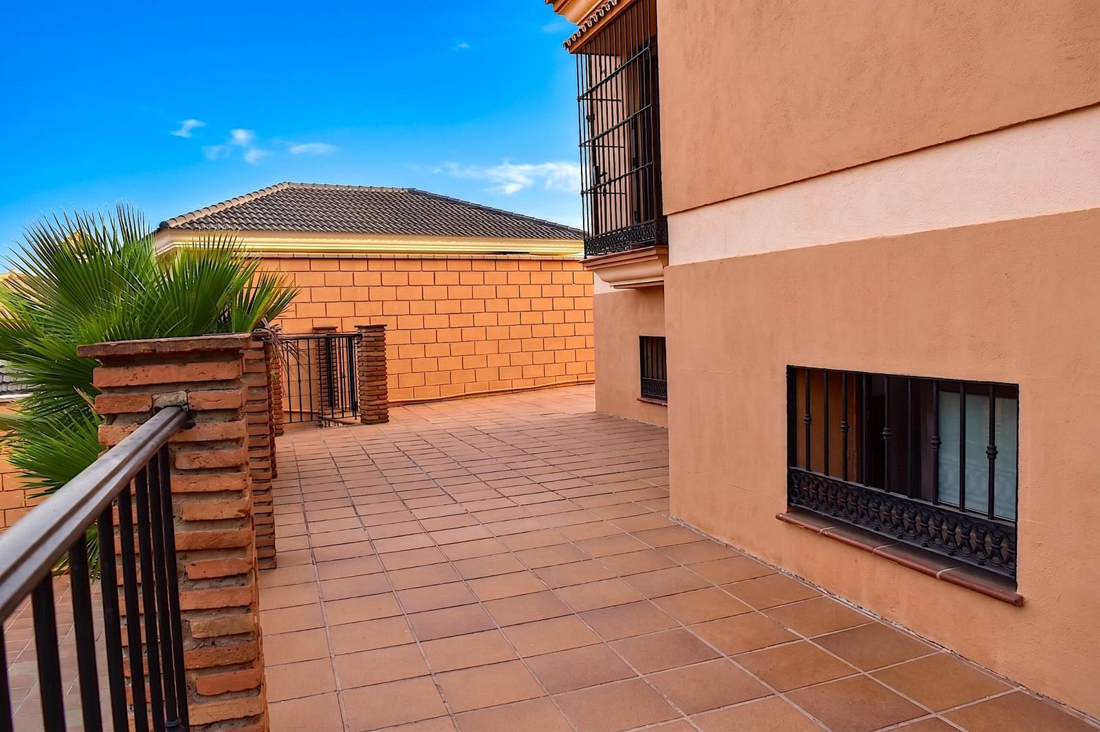 3 chambre Villa/Maison à vendre à Benalmadena avec piscine garage - 750 000 € (Ref: 9996504)