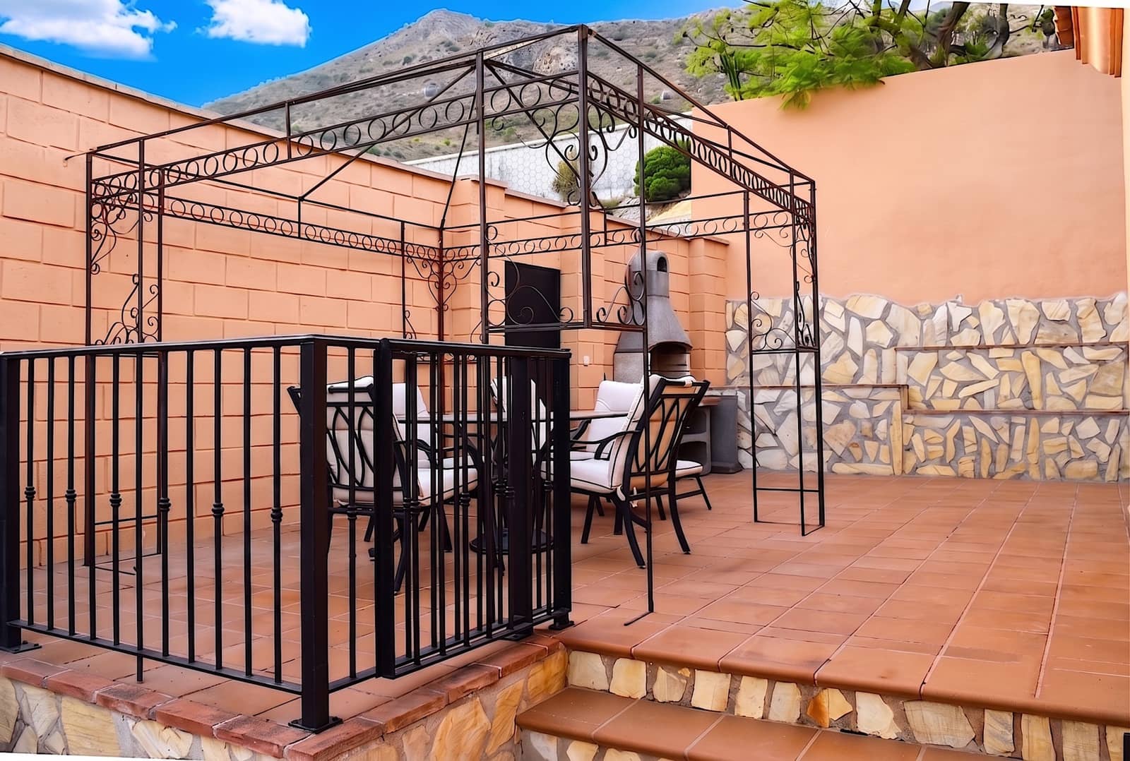 3 chambre Villa/Maison à vendre à Benalmadena avec piscine garage - 750 000 € (Ref: 9996504)