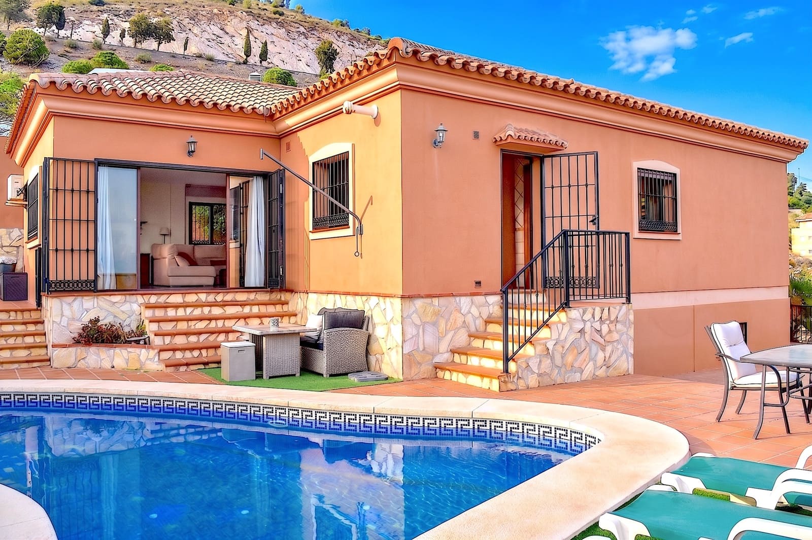 3 chambre Villa/Maison à vendre à Benalmadena avec piscine garage - 750 000 € (Ref: 9996504)