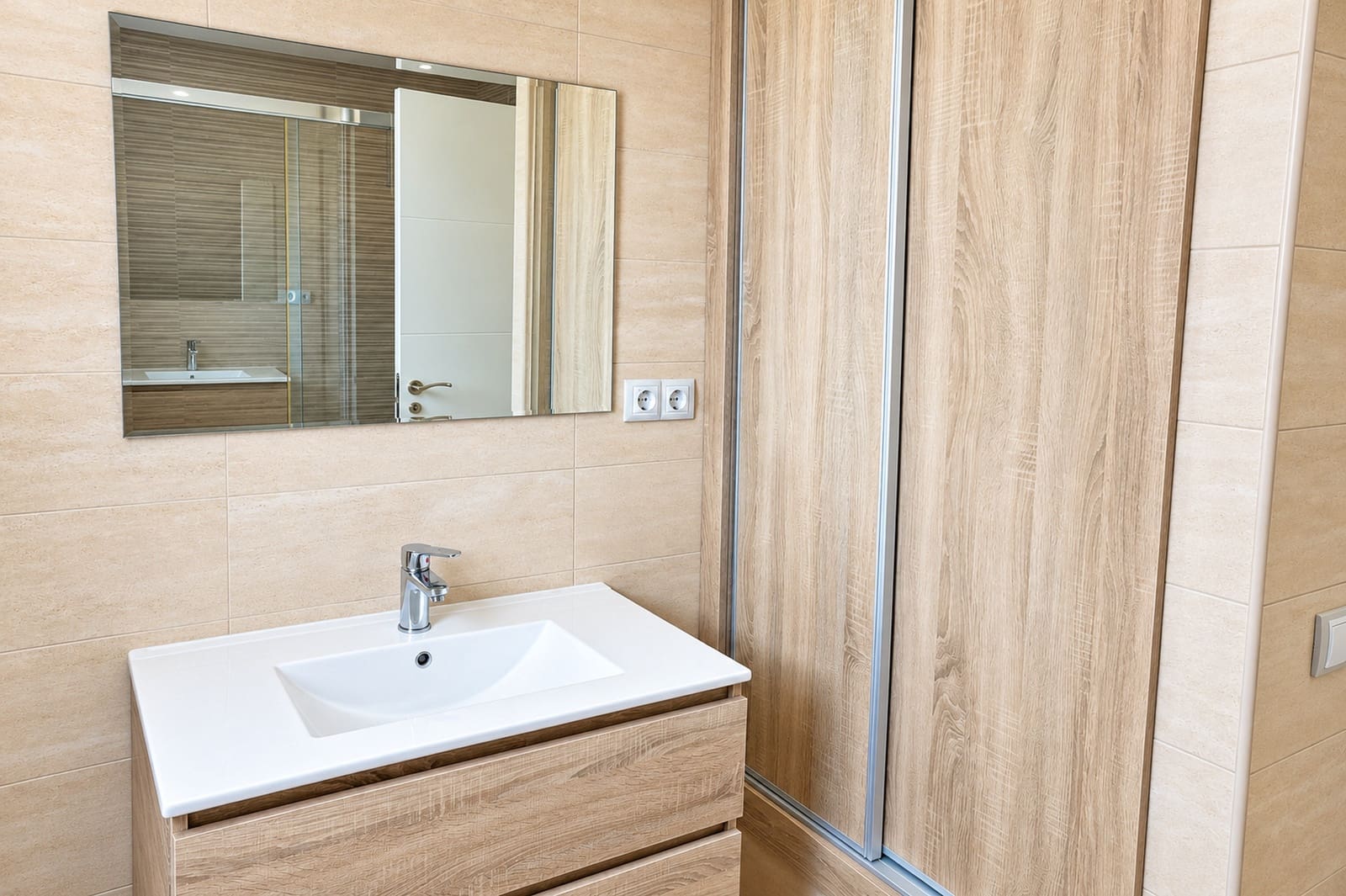 4 bedroom Townhouse for sale in Benalmadena with pool garage - € 590,000 (Ref: 9996505)