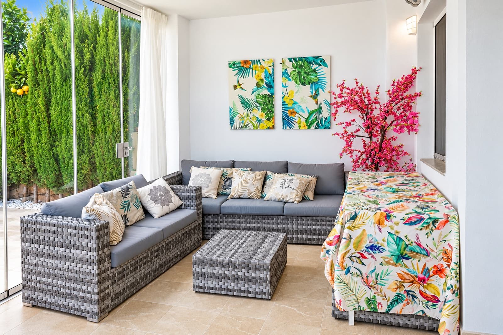 4 bedroom Townhouse for sale in Benalmadena with pool garage - € 590,000 (Ref: 9996505)
