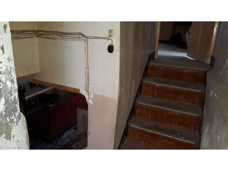 Byhus til salg i Ferrol - € 78.500 (Ref: 5269910)