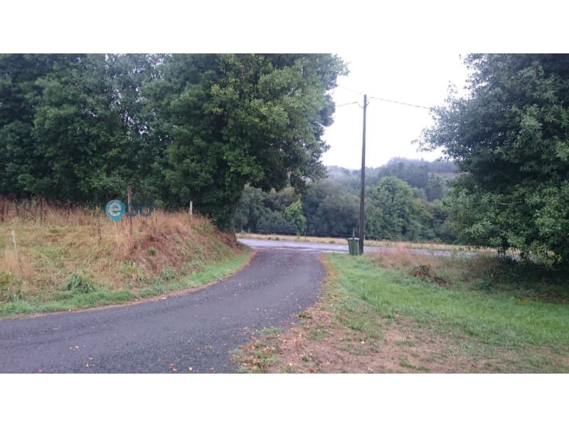 Villa til salg i Moeche - € 50.000 (Ref: 5456152)