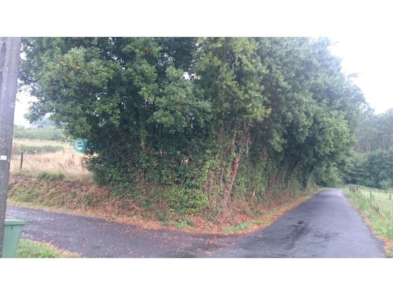 Villa til salg i Moeche - € 50.000 (Ref: 5456152)