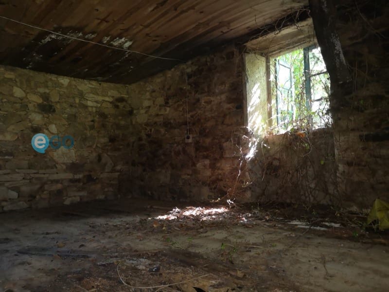 Villa til salg i Moeche - € 50.000 (Ref: 5456152)