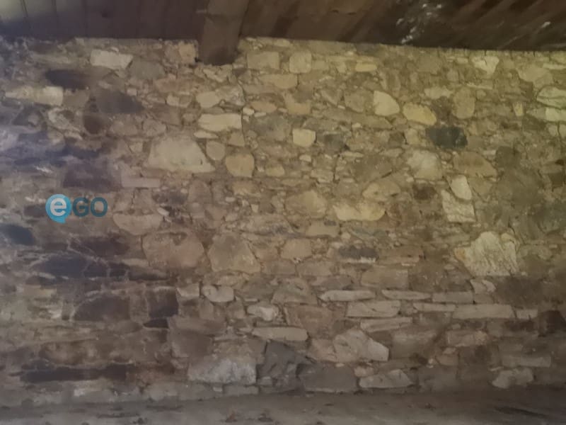 Villa til salg i Moeche - € 50.000 (Ref: 5456152)