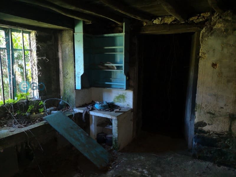 Villa til salg i Moeche - € 50.000 (Ref: 5456152)