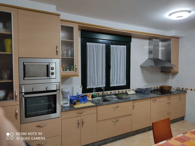 3 soverom Villa til salgs i Valdoviño med garasje - € 275 000 (Ref: 5887245)