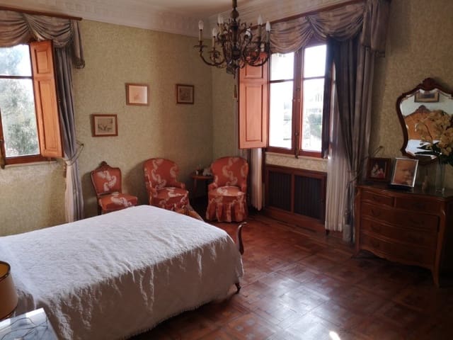 5 makuuhuone Maalaistalo myytävänä paikassa Bergondo mukana uima-altaan 
autotalli - 800 000 € (Ref: 5922008)