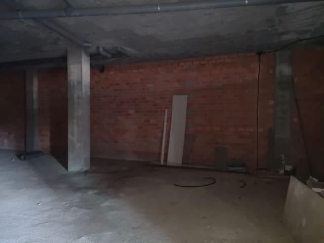 Erhverv til salg i Narón - € 250.000 (Ref: 5948317)