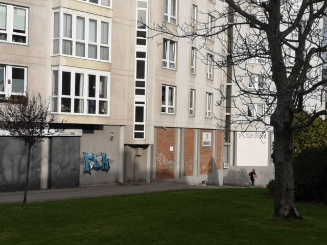 Erhverv til salg i Narón - € 250.000 (Ref: 5948317)