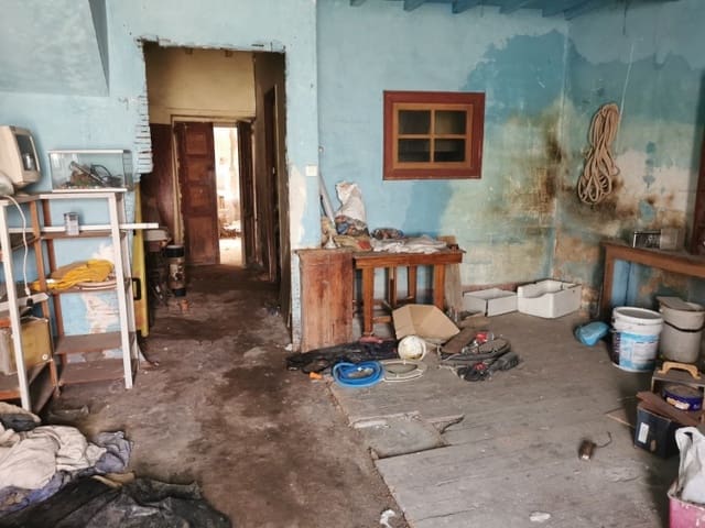 5 slaapkamer Huis te koop in Neda - € 76.000 (Ref: 6013503)