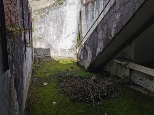 5 slaapkamer Huis te koop in Neda - € 76.000 (Ref: 6013503)