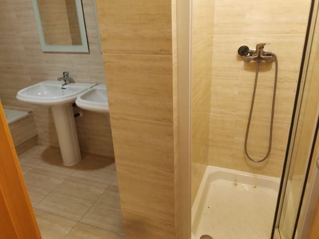 3 soverom Leilighet til leie i Narón med garasje - € 900 (Ref: 6108079)