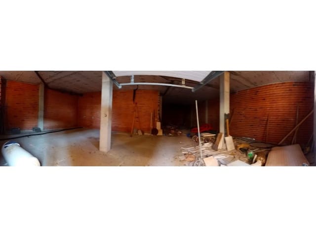 Commercial for sale in Ares - € 85,000 (Ref: 6115542)