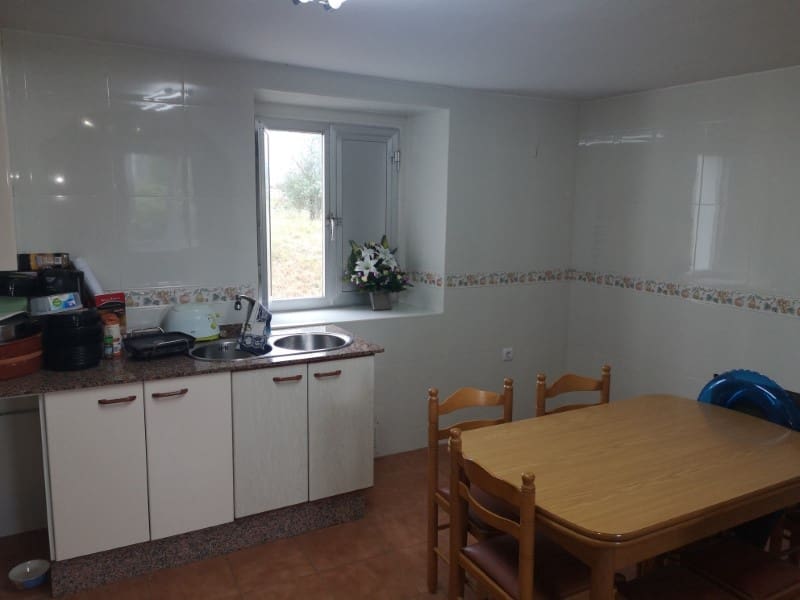 6 soveværelse Byhus til salg i Mino - € 175.000 (Ref: 6279847)