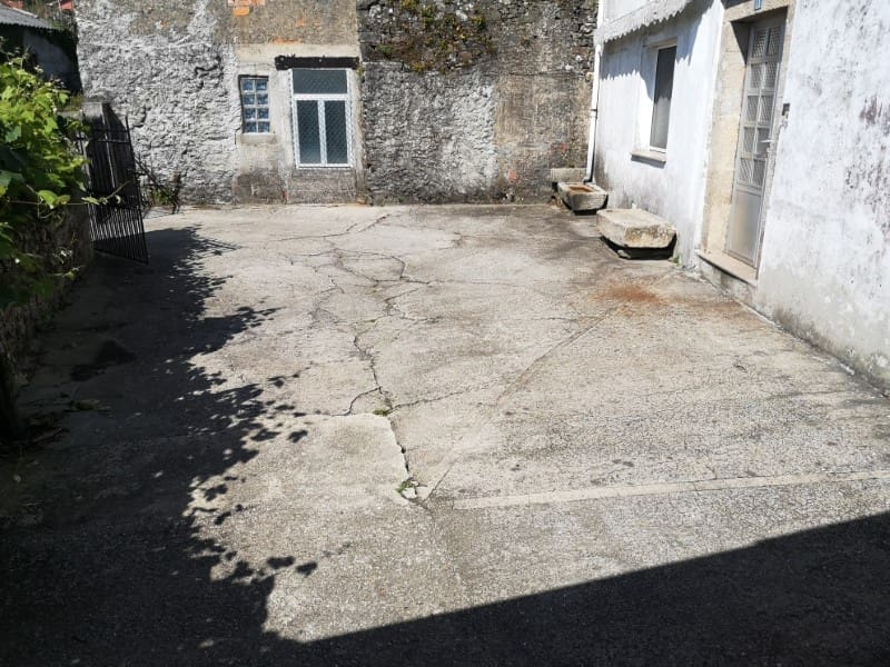 6 soveværelse Byhus til salg i Mino - € 175.000 (Ref: 6279847)