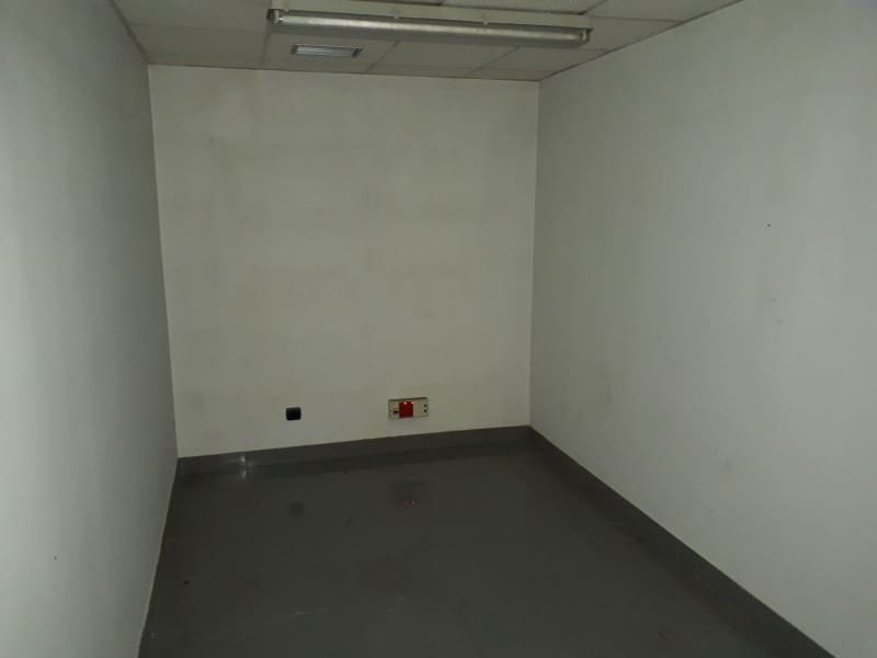 Komercyjne na sprzedaż w Ferrol - 120 000 € (Ref: 6343552)