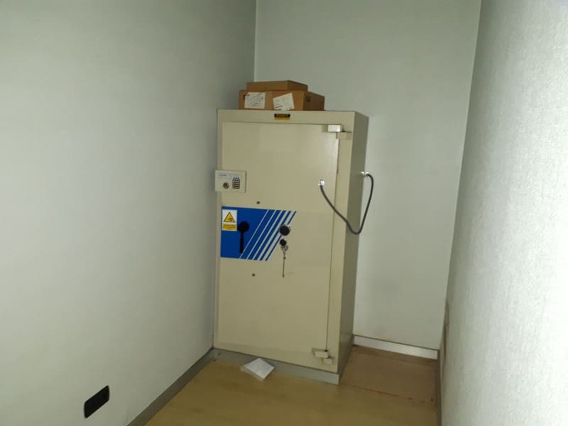 Komercyjne na sprzedaż w Ferrol - 120 000 € (Ref: 6343552)