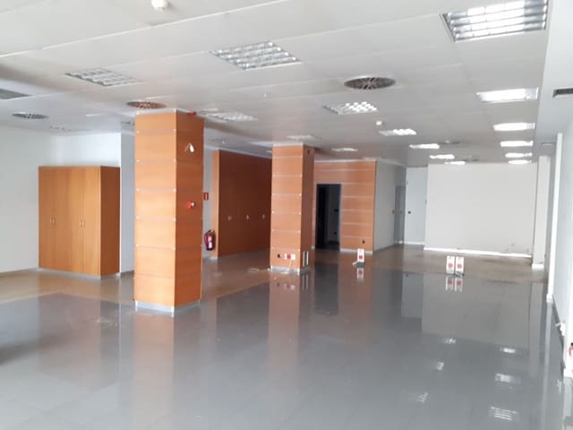 Kommersiell til salgs i Ferrol - € 120 000 (Ref: 6343552)