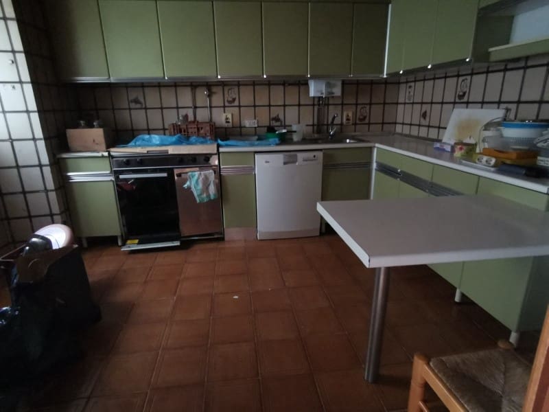 6 soveværelse Byhus til salg i Fene - € 130.000 (Ref: 6448670)