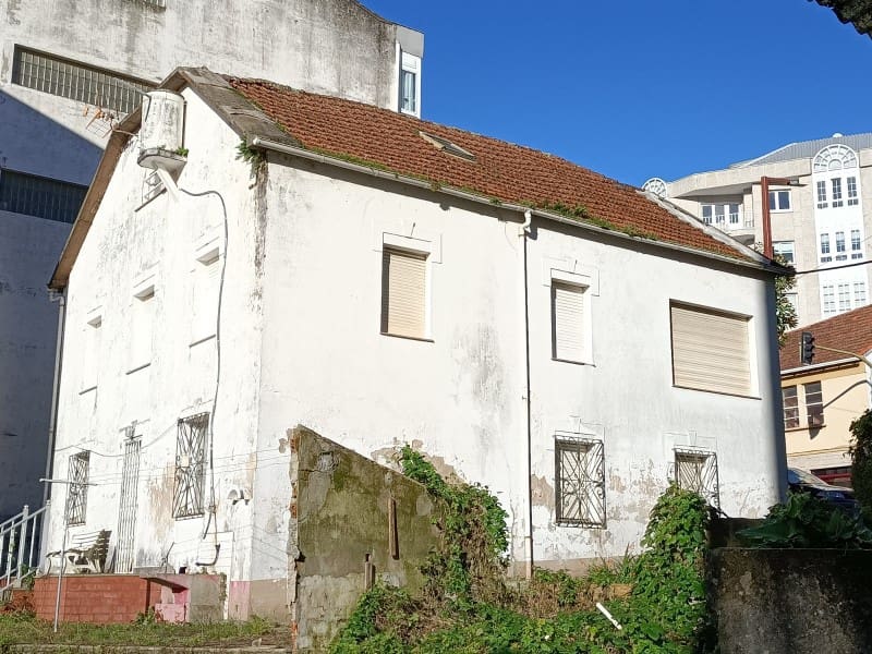 6 soveværelse Byhus til salg i Fene - € 130.000 (Ref: 6448670)