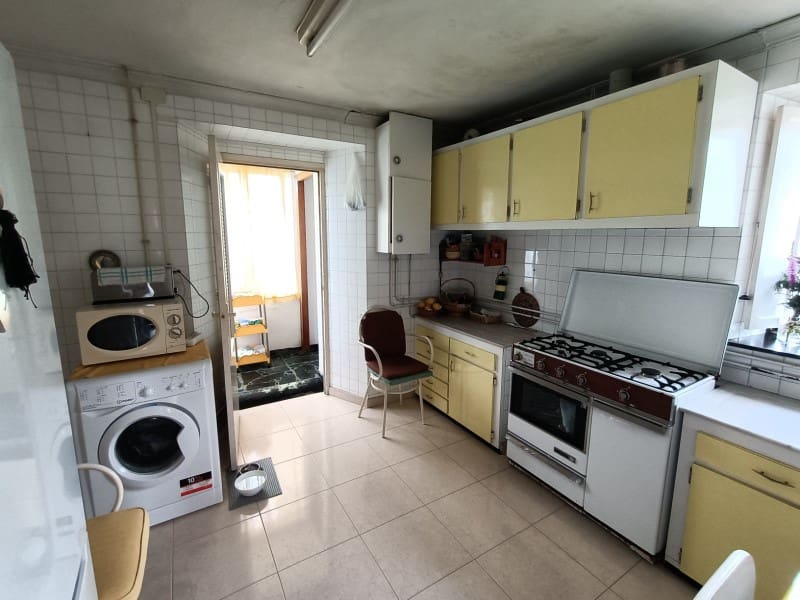 8 quarto Quinta/Casa Rural para venda em Ferrol com garagem - 280 000 € (Ref: 6922410)