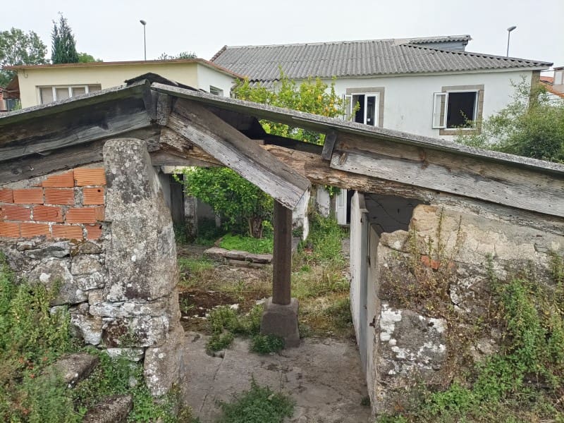 8 quarto Quinta/Casa Rural para venda em Ferrol com garagem - 280 000 € (Ref: 6922410)