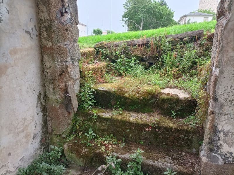 8 quarto Quinta/Casa Rural para venda em Ferrol com garagem - 280 000 € (Ref: 6922410)