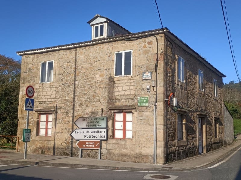 8 quarto Quinta/Casa Rural para venda em Ferrol com garagem - 280 000 € (Ref: 6922410)