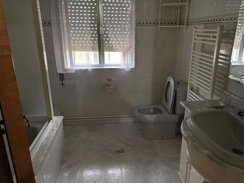 6 soveværelse Villa til salg i Ares - € 420.000 (Ref: 6939286)