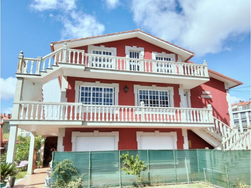 6 soveværelse Villa til salg i Ares - € 420.000 (Ref: 6939286)