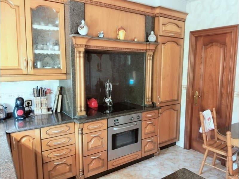 6 soveværelse Villa til salg i Ares - € 420.000 (Ref: 6939286)