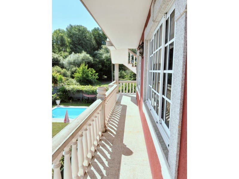 6 soveværelse Villa til salg i Ares - € 420.000 (Ref: 6939286)