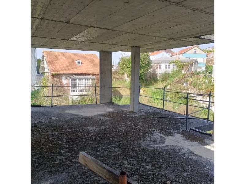 Byhus til salg i Fene med garage - € 132.800 (Ref: 6975365)