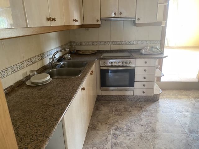 3 bedroom Apartment for sale in Mugardos - € 150,000 (Ref: 7004843)