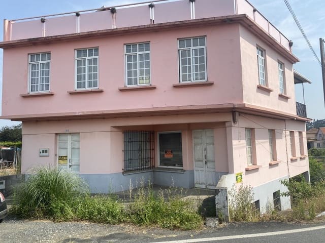 3 bedroom Apartment for sale in Mugardos - € 150,000 (Ref: 7004843)