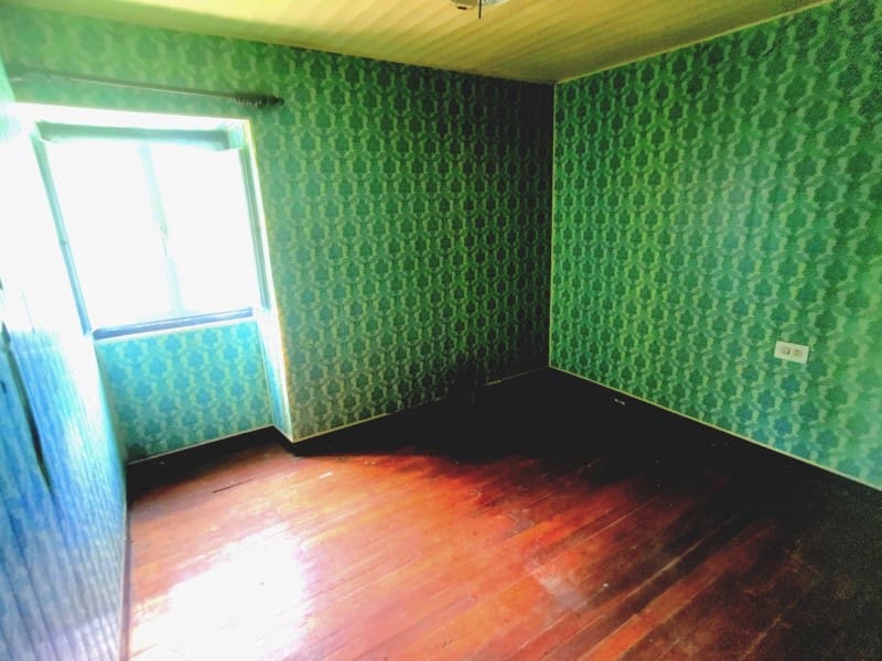 4 soveværelse Villa til salg i Ferrol - € 70.000 (Ref: 7004844)