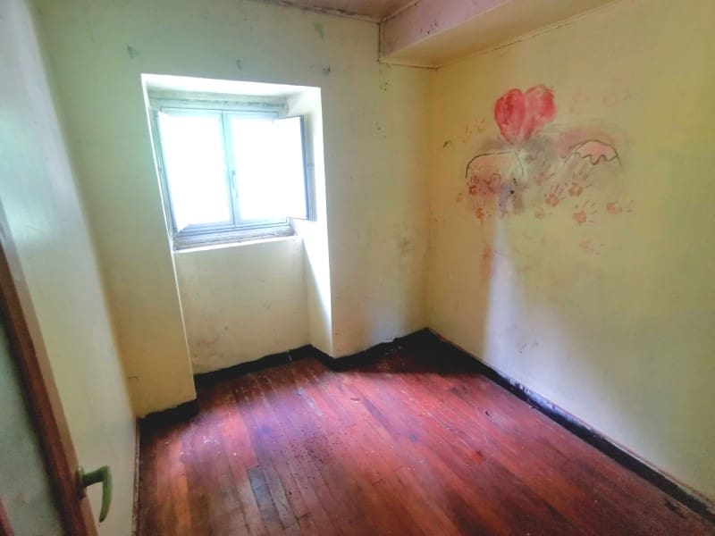 4 soveværelse Villa til salg i Ferrol - € 70.000 (Ref: 7004844)