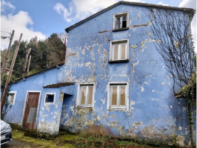 4 soveværelse Villa til salg i Ferrol - € 70.000 (Ref: 7004844)