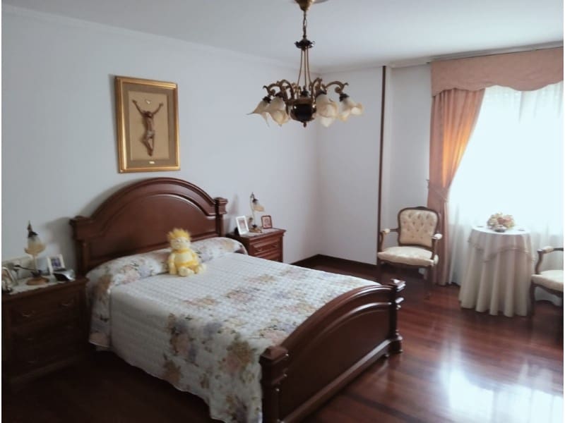 5 soveværelse Villa til salg i Ferrol - € 365.000 (Ref: 7011861)