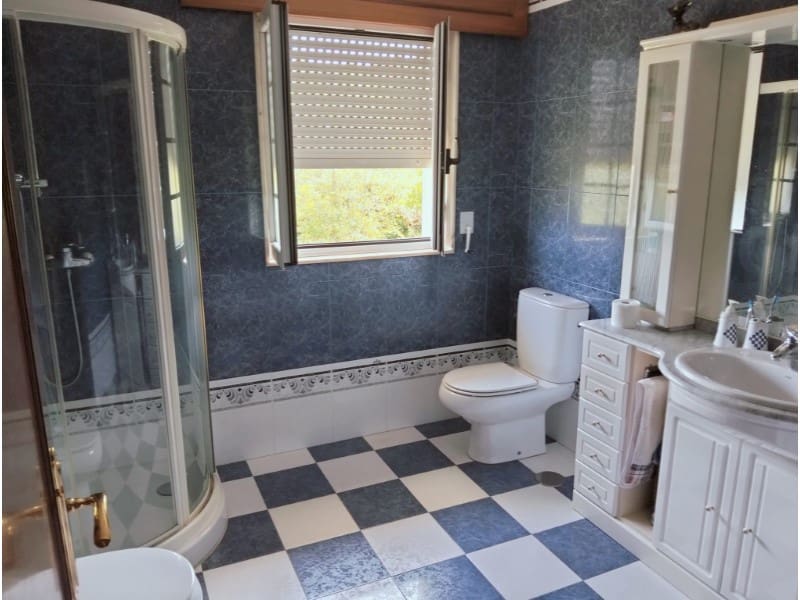 5 soveværelse Villa til salg i Ferrol - € 365.000 (Ref: 7011861)