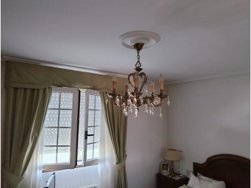 5 soveværelse Villa til salg i Ferrol - € 365.000 (Ref: 7011861)