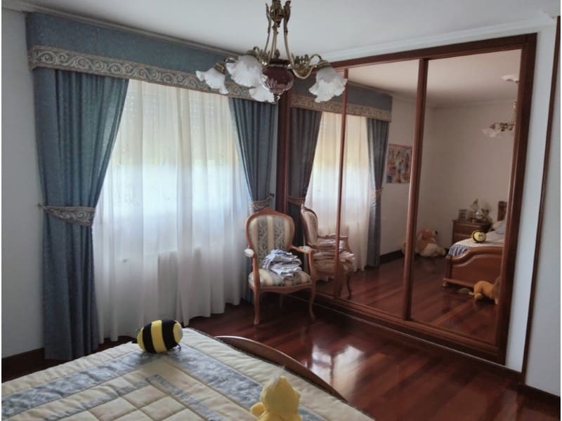 5 soveværelse Villa til salg i Ferrol - € 365.000 (Ref: 7011861)