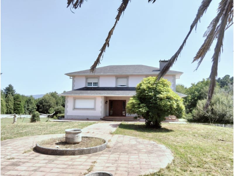 5 soveværelse Villa til salg i Ferrol - € 365.000 (Ref: 7011861)