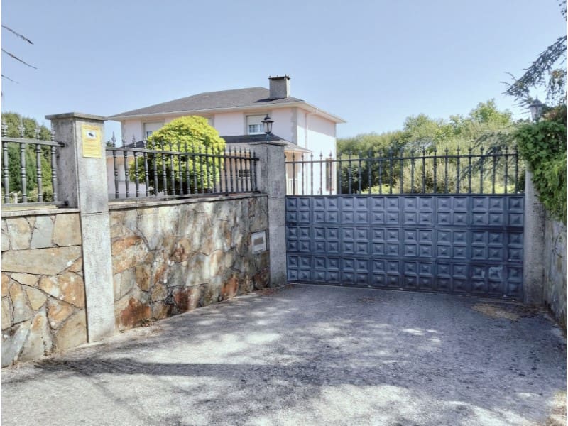 5 soveværelse Villa til salg i Ferrol - € 365.000 (Ref: 7011861)