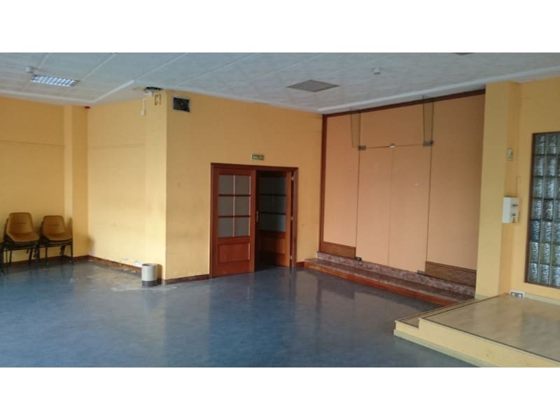 Erhverv til salg i Ferrol - € 490.000 (Ref: 7019548)