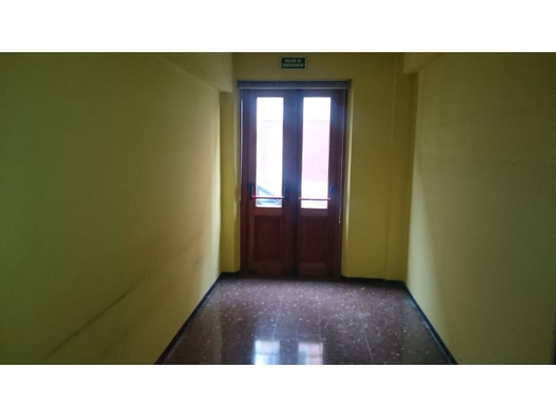 Erhverv til salg i Ferrol - € 490.000 (Ref: 7019548)